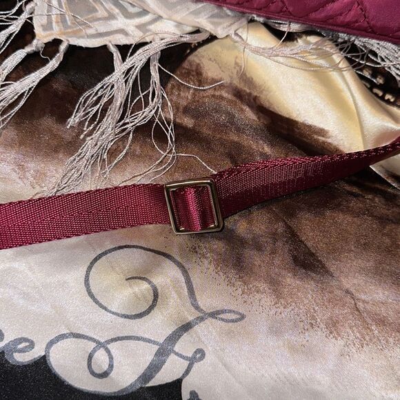 Cole Haan Fuchsia Quilted Padded Laptop Case Bag - Picture 9 of 11